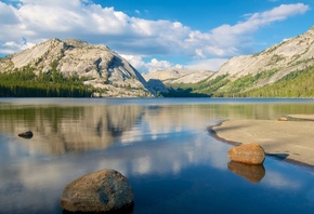 lake, mountain, sky, purple, water, clouds