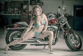 bike, garage, bikini, legs, shoes, girl, blonde, model, beautiful