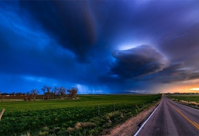 stor, clouds, fields, road