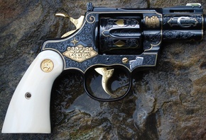 weapons, colt revolver