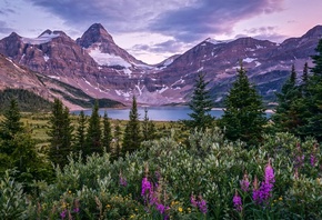 Mount Assiniboine, Canadian Rockies, Lake Magog, British Columbia, Canada, Mount Assiniboine