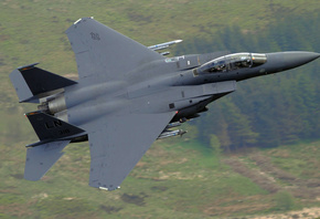 McDonnell Douglas F-15E Strike Eagle, Aircraft