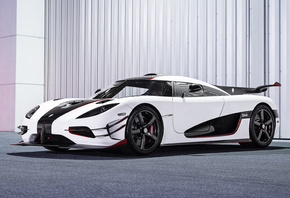 Koenigsegg, �����, One