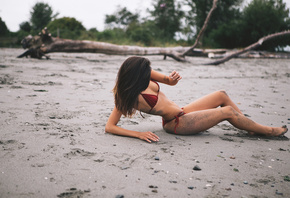 women, model, Lily Petrone, red bikinis, sitting, ass, skinny, sand, brunette, Justin Swain, sand covered, tattoo