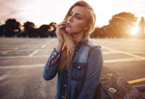 women, face, portrait, blonde, sunset, closed eyes, sunlight, Sebastian Heberlein, shirt, denim