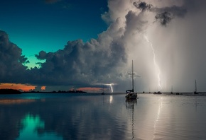 Blue, Boats, Clouds, Lightning, Ocean, Rain, Red, Reflection, Sky, Storm, S ...