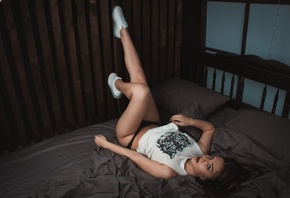 women, T-shirt, in bed, brunette, sneakers, black panties