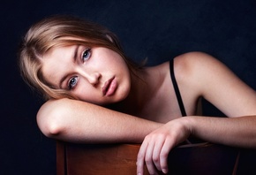 women, Marina Kivokurtseva, face, portrait, blue eyes, chair, Zachar Rise,  ...
