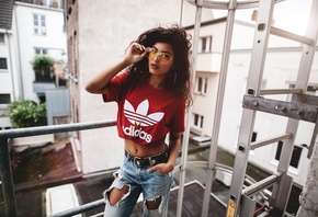 women, tanned, portrait, T-shirt, glasses, Adidas, pants, torn jeans, Sebastian Heberlein