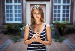 women, portrait, women outdoors, depth of field