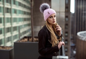 women, blonde, portrait, women outdoors, depth of field, balcony