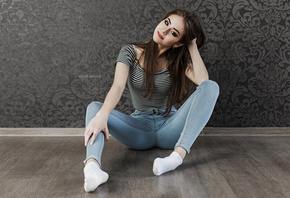 Elena Borisova, women, Fotoshi Toshi aka Anton Harisov, smiling, socks, pants, jeans, wall, portrait