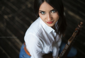 women, portrait, red lipstick, depth of field, chair, sitting, smiling, shirt, pants, jeans