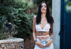 women, tattoo, black hair, brunette, portrait, belly, white bra, depth of field