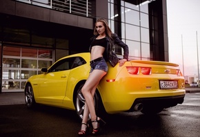 women, blonde, Camaro, women outdoors, portrait, high heels, jean shorts, belly, leather jackets, brunette, depth of field, looking away, Black top, car