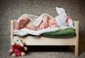 Анна Леванкова, ребёнок, младенец, кроватка, сон, шапочка, ушки