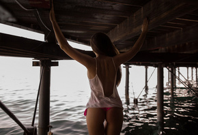 women, back, brunette, ass, sea, bikini, the gap, arms up, depth of field