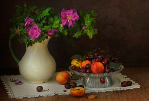 Elena Pankova, натюрморт, still life, кувшин, ветки, цветы, шиповник, ваза, ...