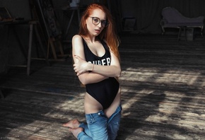 women, redhead, one-piece swimsuit, monokinis, women with glasses, on the floor, kneeling, red nails, pants, jeans, pants down, arms crossed, hips, portrait