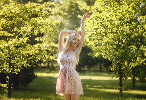 women, blonde, armpits, trees, women outdoors, dress, smiling, portrait, depth of field