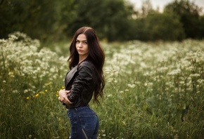 women, portrait, pants, leather jackets, jeans, women outdoors