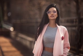 women, Anna Sajarova, sunglasses, women with glasses, portrait, depth of field, pierced navel, women outdoors