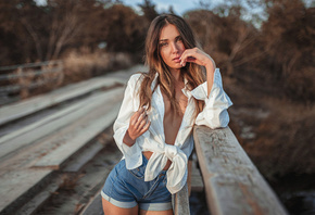 women, tanned, no bra, jean shorts, depth of field, boobs, shirt, women outdoors, finger on lips