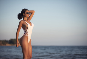 women, tanned, one-piece swimsuit, ass, sea, sunglasses, women outdoors, depth of field, looking away, sideboob