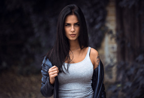 women, Marlen Valderrama Alvarez, tattoo, depth of field, portrait, leather jackets