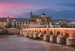 Испания, город, Кордова, дома, здания, мост, река, Римский мост, вечер, зак ...