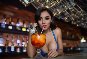 women, Dulce Soltero, drink, blue bras, brunette, bar, Corona, portrait, bi ...