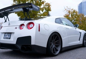 Nissan GT-R, 