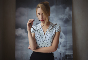 Ksenia Kokoreva, women, Sergey Fat, blonde, glasses, red lipstick, portrait