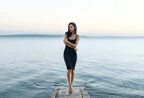 women, sea, black dress, arms crossed, painted nails, necklace, looking away, women outdoors, water
