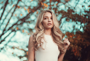 women, blonde, portrait, depth of field, looking away, women outdoors