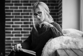 women, portrait, monochrome, women with glasses, wall, books, sitting