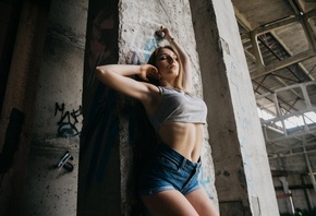 women, jean shorts, belly, armpits, closed eyes, abandoned, tank top, ribs, rear view, brunette, blonde