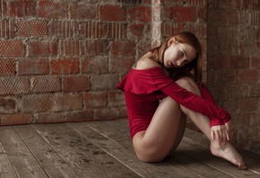 women, sitting, redhead, tattoo, brunette, monokinis, leotard, on the floor, red lipstick, bricks, portrait, wooden surface, arms crossed