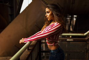 women, Miro Hofmann, tanned, looking away, portrait, belly, jeans