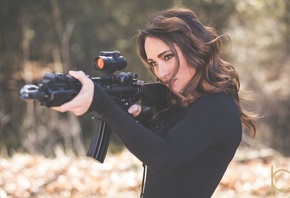 Chris K, girls, with, guns, Cheyenne Mykel, AR-15