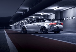 �����, XE SV, Jaguar, XE SV