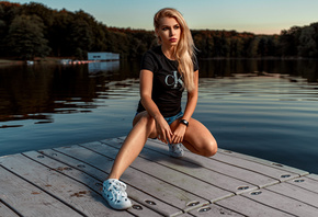 women, blonde, pier, sneakers, T-shirt, squatting, Calvin Klein, jean short ...