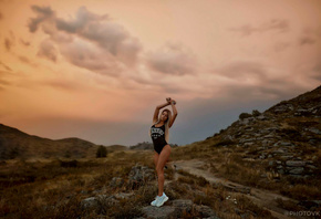 women, sunset, blonde, tanned, sneakers, arms up, women outdoors, armpits
