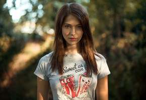Laura Franziska, women, Martin Kuhn, women outdoors, T-shirt, portrait