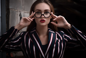women, portrait, women with glasses, red lipstick, face