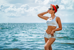 women, sea, jean shorts, portrait, belly, red lipstick, hair band, black na ...