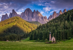 Dolomites, chiesa di S Giovanni, Italy, Santa Maddalena