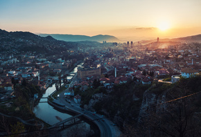Bosnia, and Herzegovina, городок, река