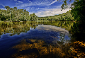 Shenandoah River State Park, Front Royal, Virginia, river, sky, forest, tre ...