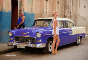 Chevrolet Camaro, girl, wall, house, sexy, dress, legs, photography, photo, photographer, model, man, blonde, body, Cuba, old man